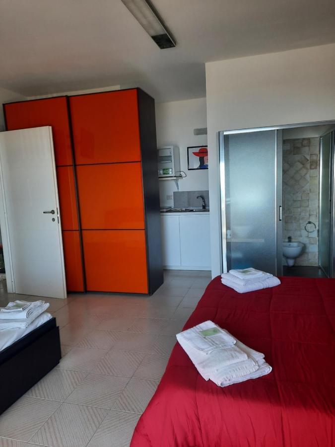 Marina D'Agro Residence Santa Teresa Di Riva Dış mekan fotoğraf